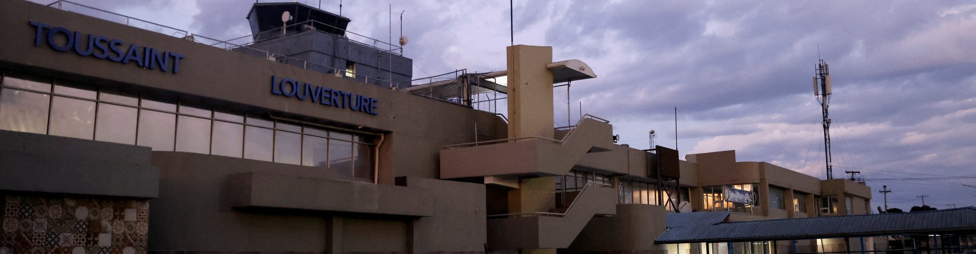 Scenic road near Cap Haitien Airport