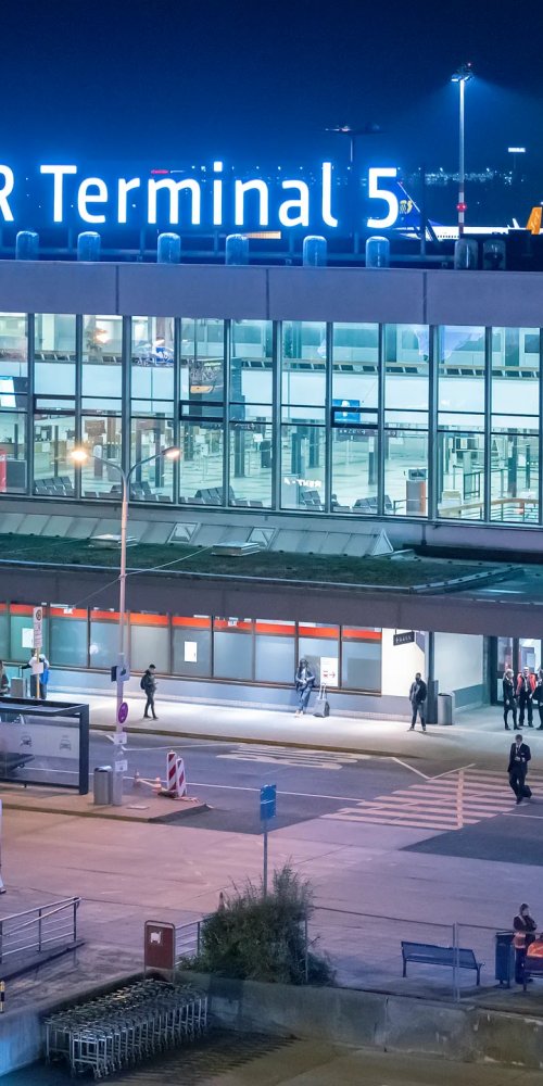 Berlin city driving and transport options