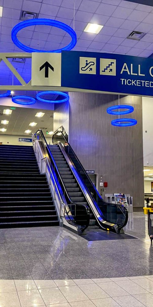 Driving from Orlando Sanford Intl Airport, FL, US