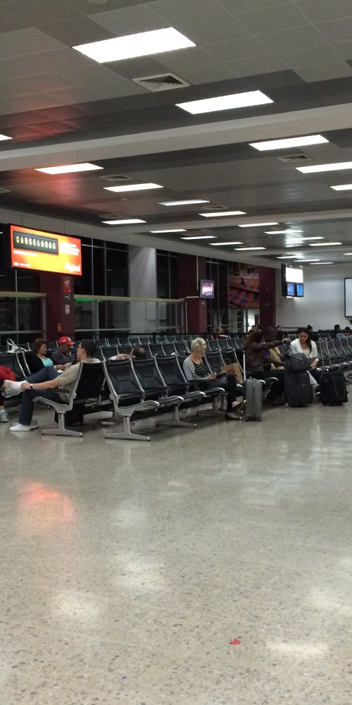 Car rental and driving in El Salvador